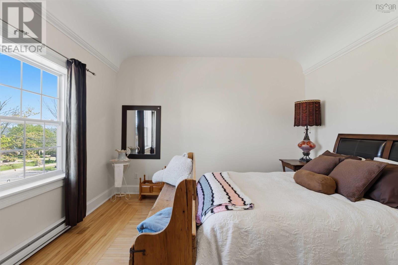 13 Maiden Lane Property Photo 27