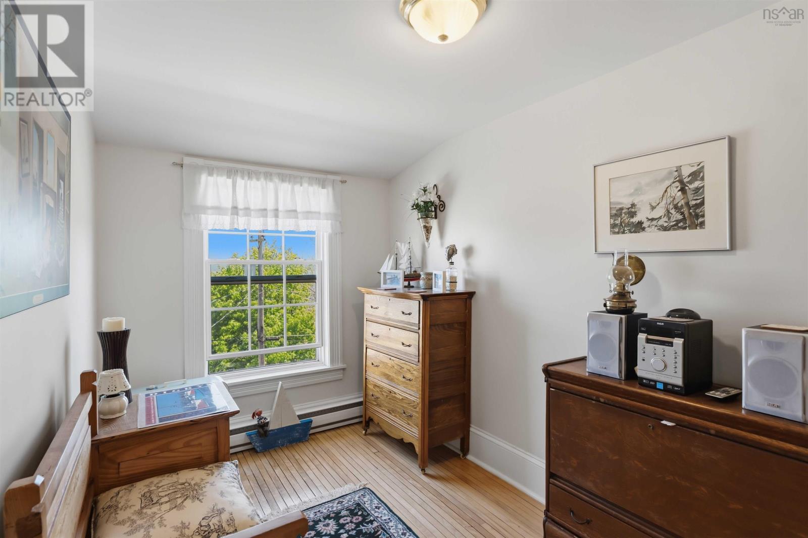 13 Maiden Lane Property Photo 29