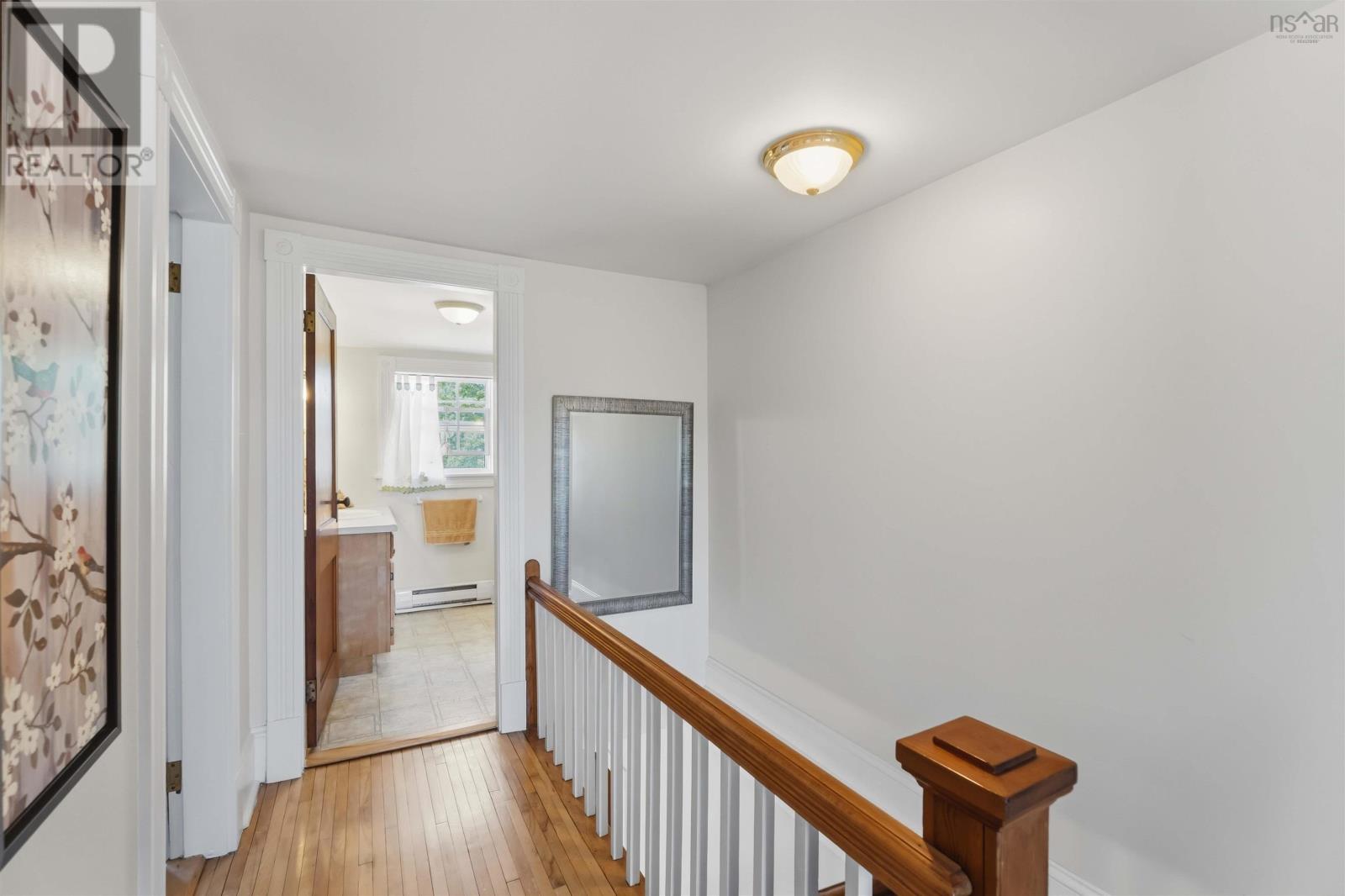 13 Maiden Lane Property Photo 30