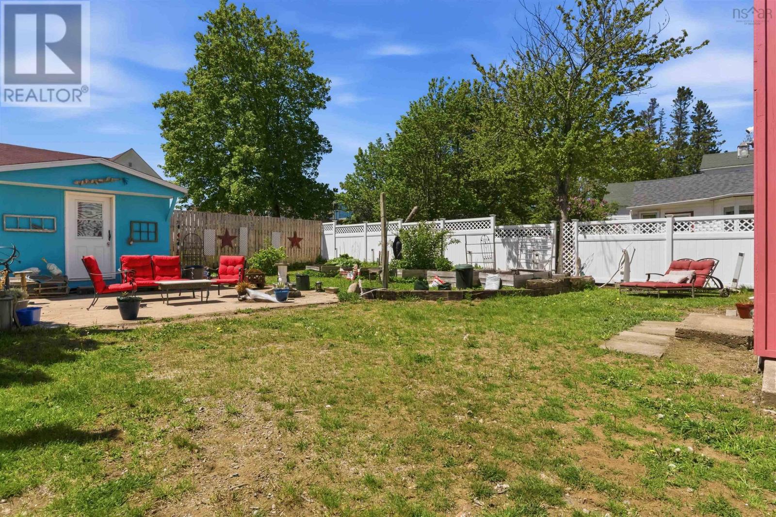 13 Maiden Lane Property Photo 44