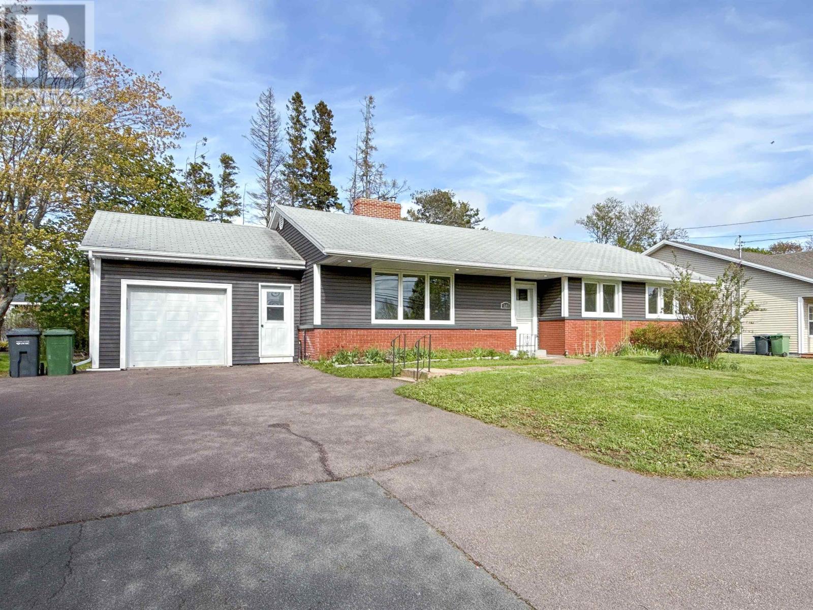 240C North River Road