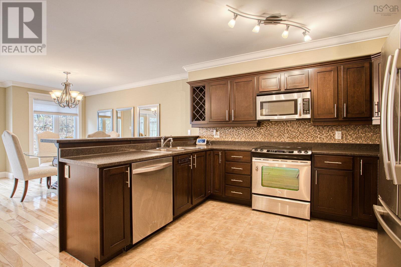 75 Bently Drive Property Photo 15
