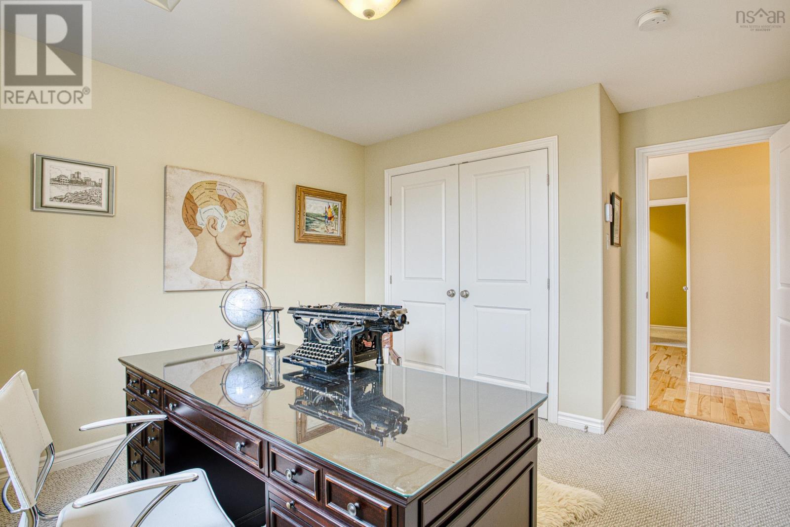 75 Bently Drive Property Photo 27