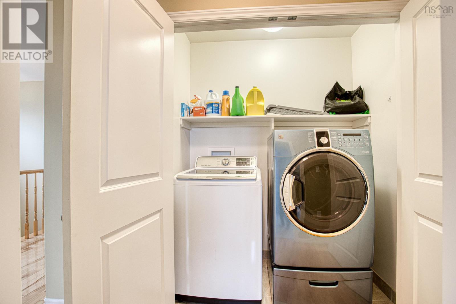 75 Bently Drive Property Photo 31