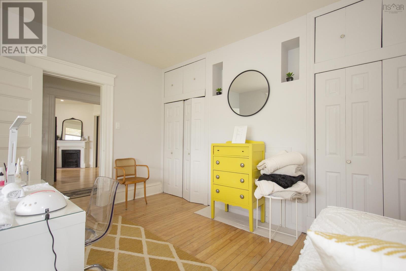 159 Victoria Street E Property Photo 20