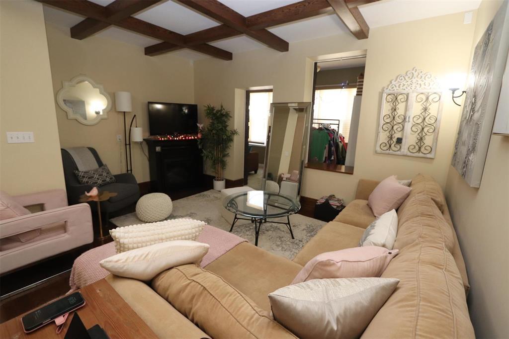 11a 778 Mcmillan Avenue Property Photo 6