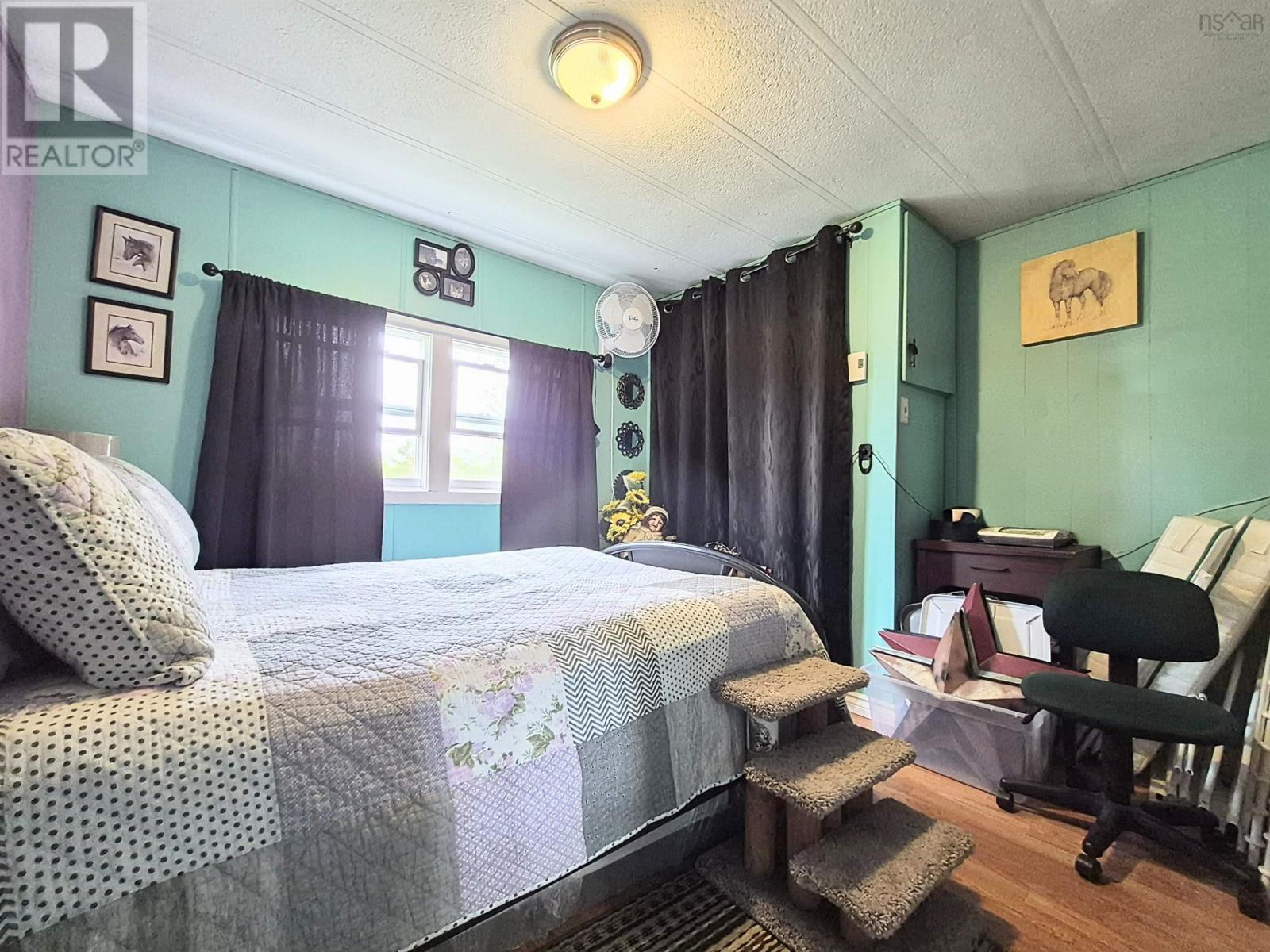 10 Bayview Drive Property Photo 19