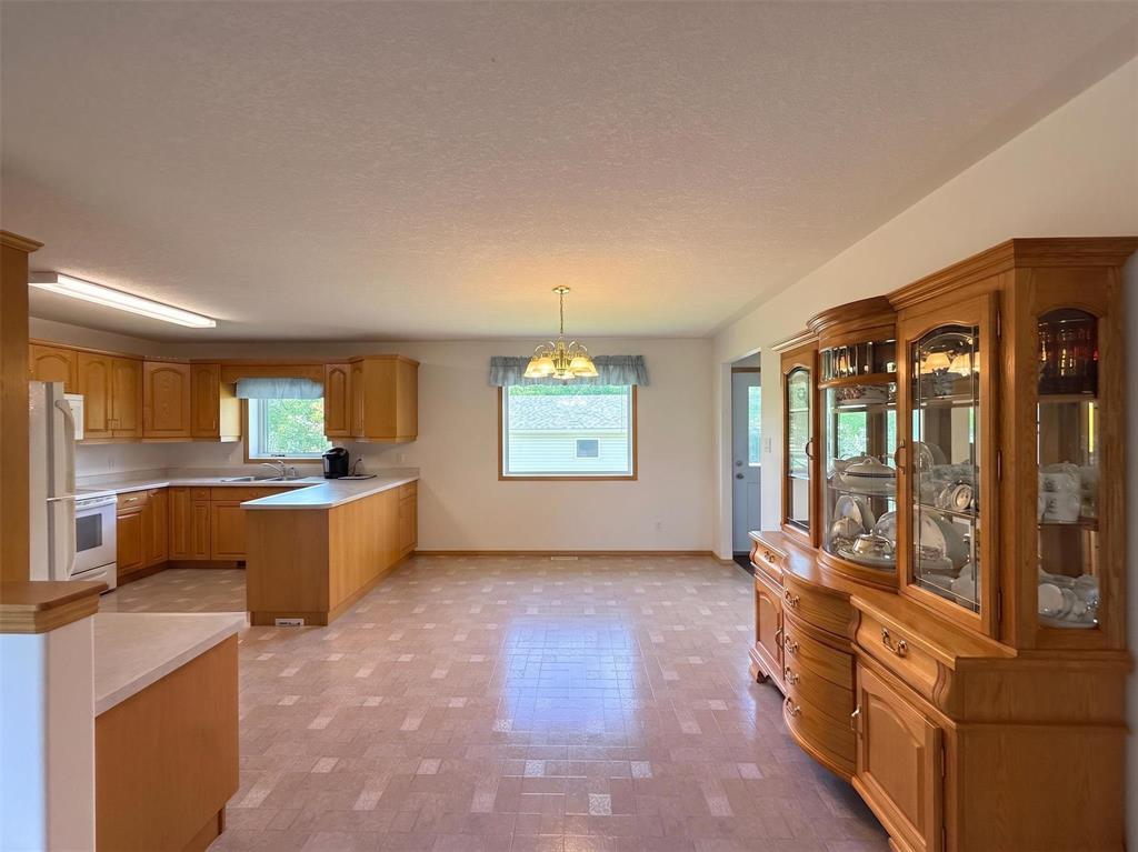 350 Dixie Road Property Photo 11