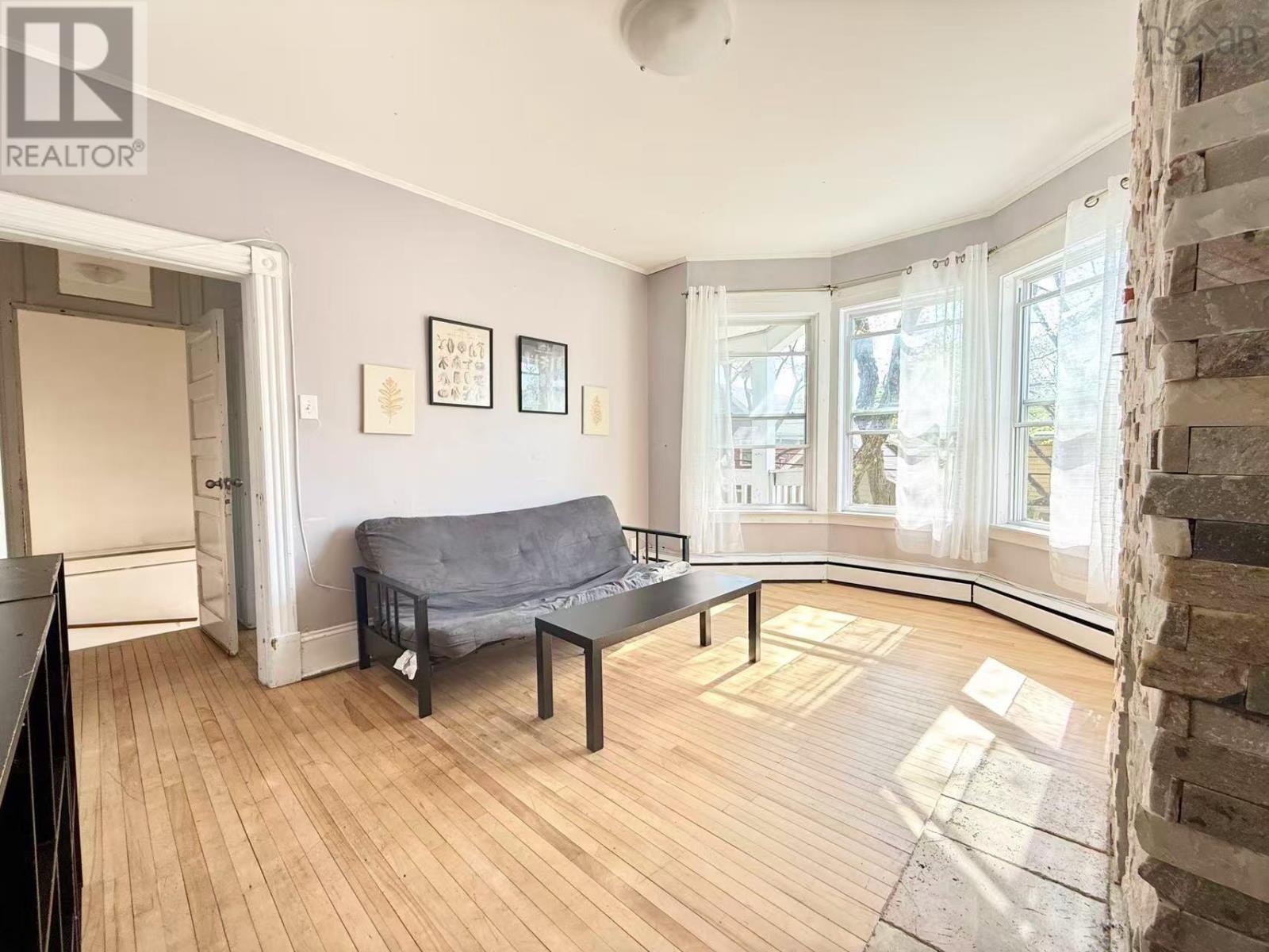 2181-2185 Harvard Street Property Photo 5