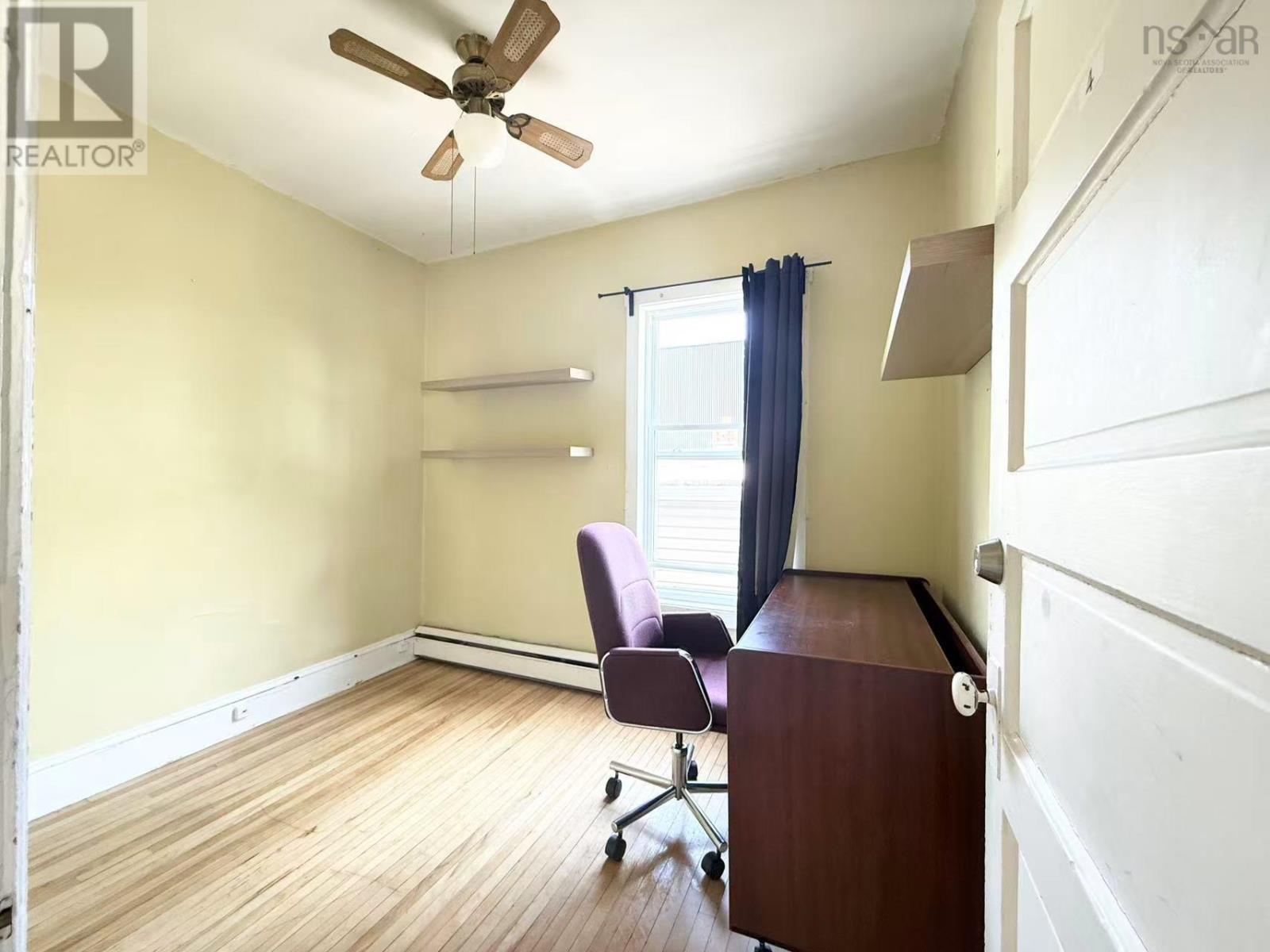 2181-2185 Harvard Street Property Photo 9