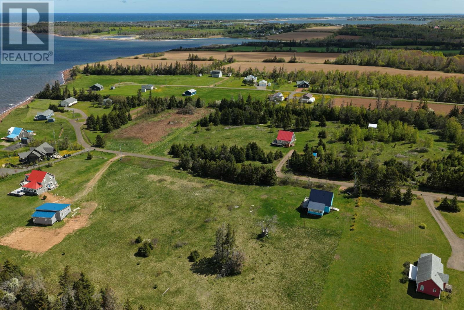 Sunset Drive Property Photo 17