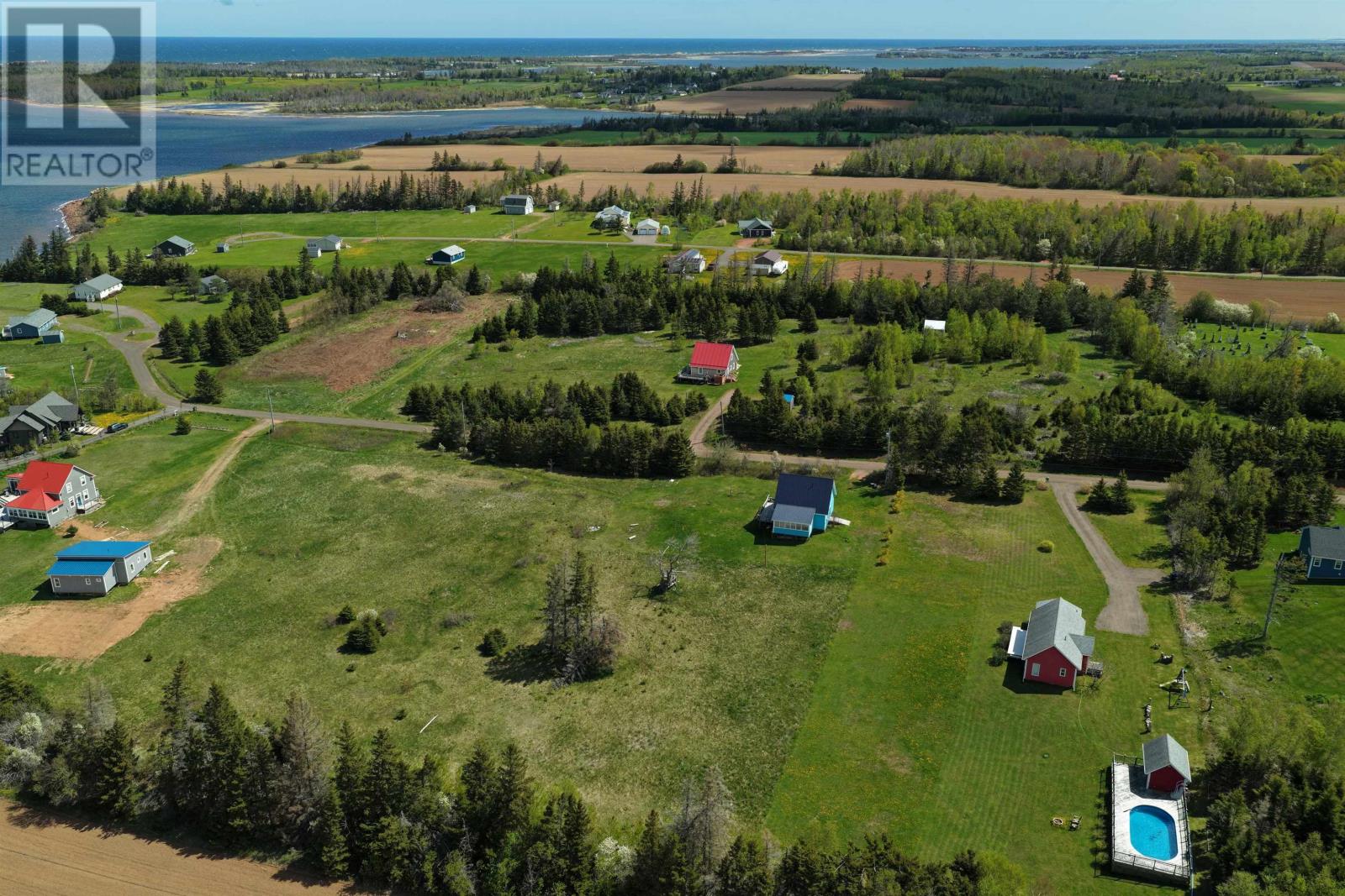 Sunset Drive Property Photo 19