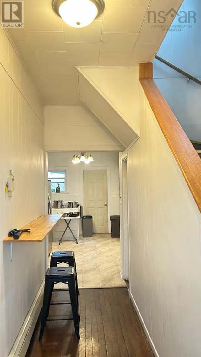 80 Swan Street Property Photo 2