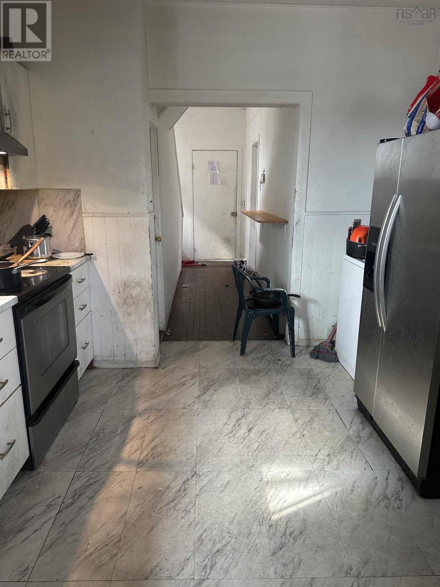 80 Swan Street Property Photo 3