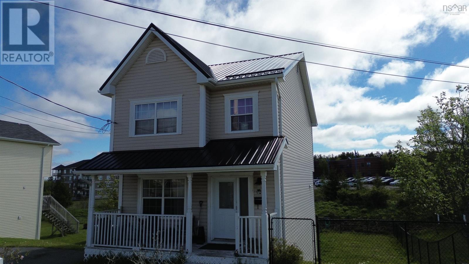 431 Young Street Property Photo 19