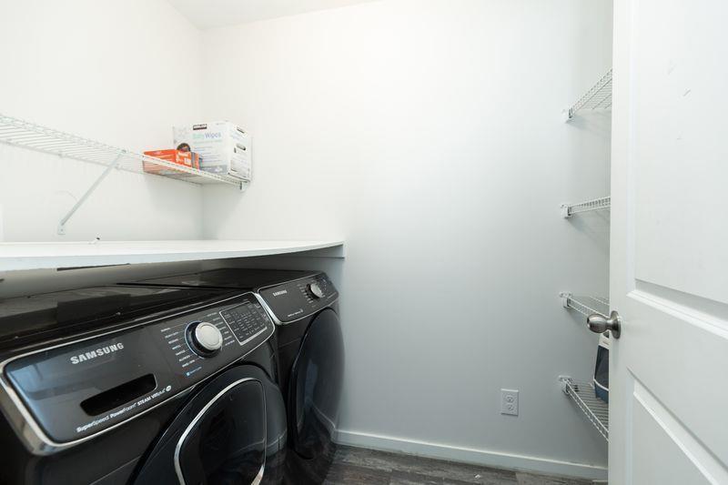 106 Lucerne Place Property Photo 16
