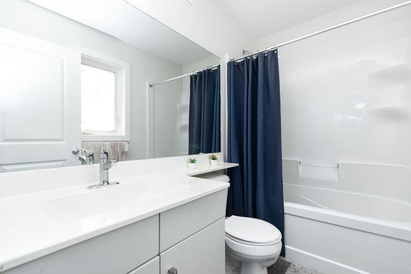 106 Lucerne Place Property Photo 28