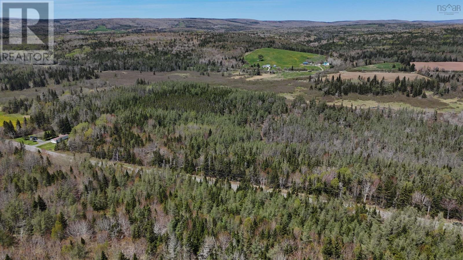Highway 252 Property Photo 6