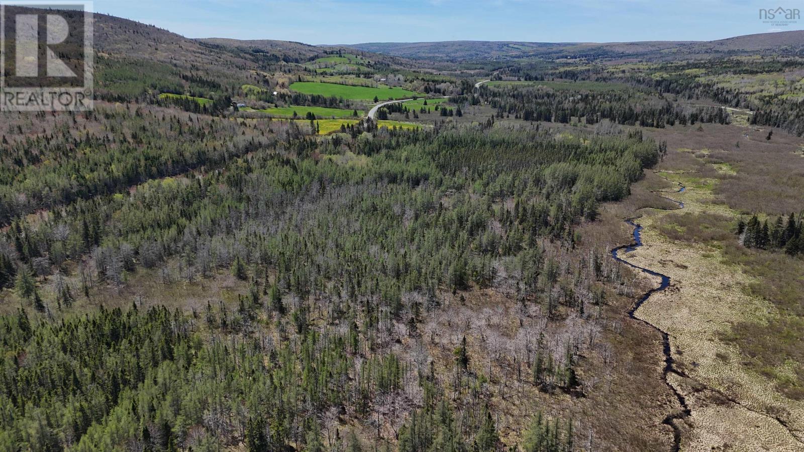 Highway 252 Property Photo 8