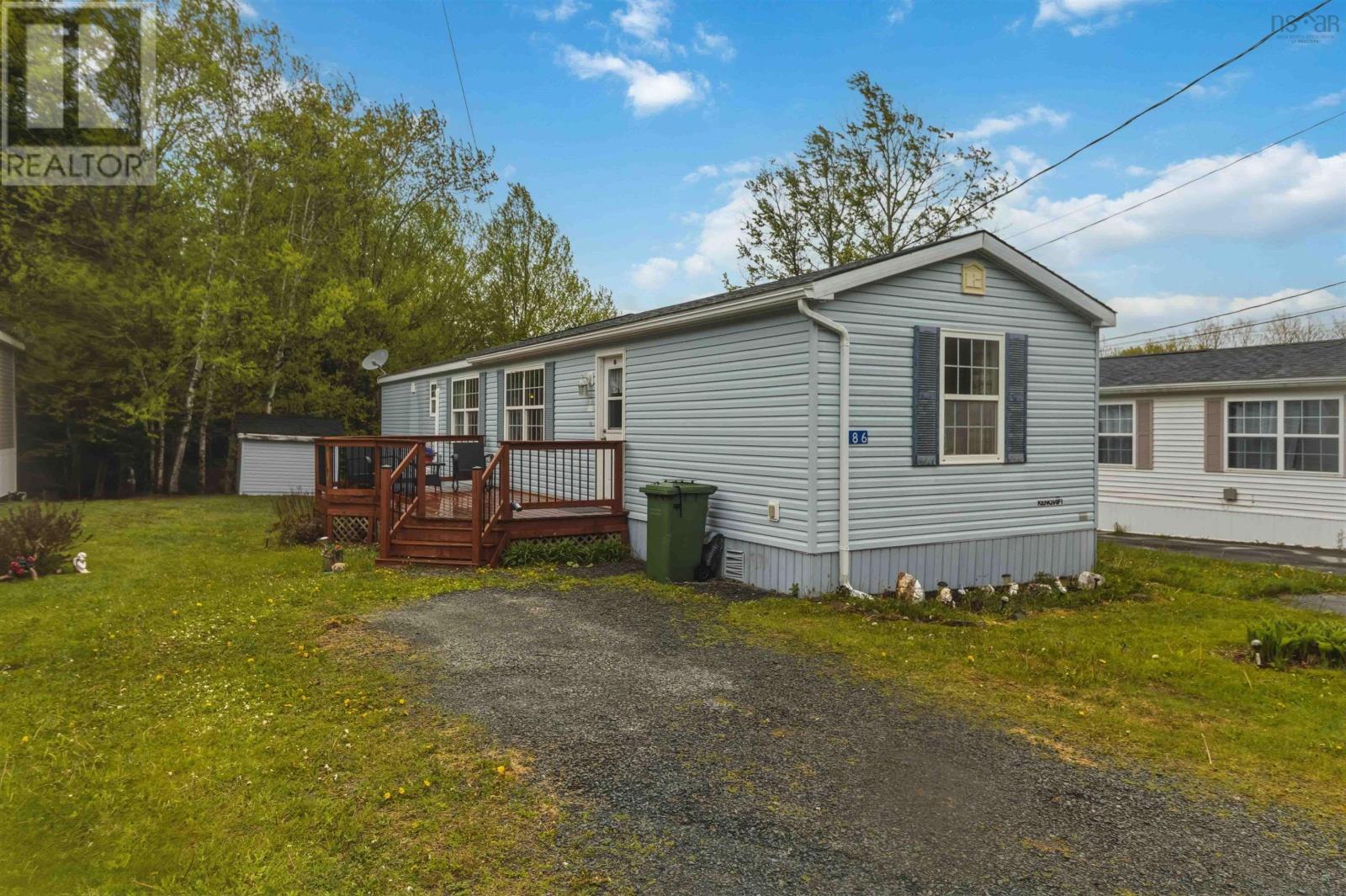 186 Circle Drive Property Photo 3
