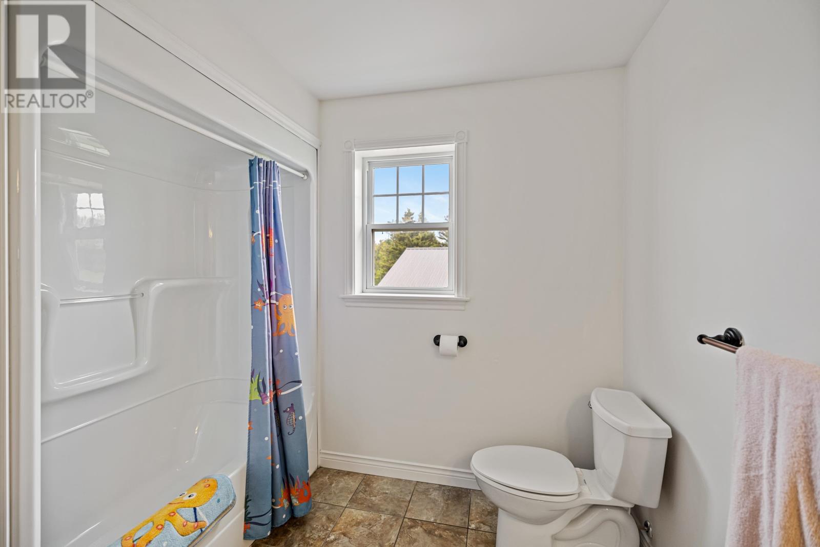 319 Birkallum Drive Property Photo 23