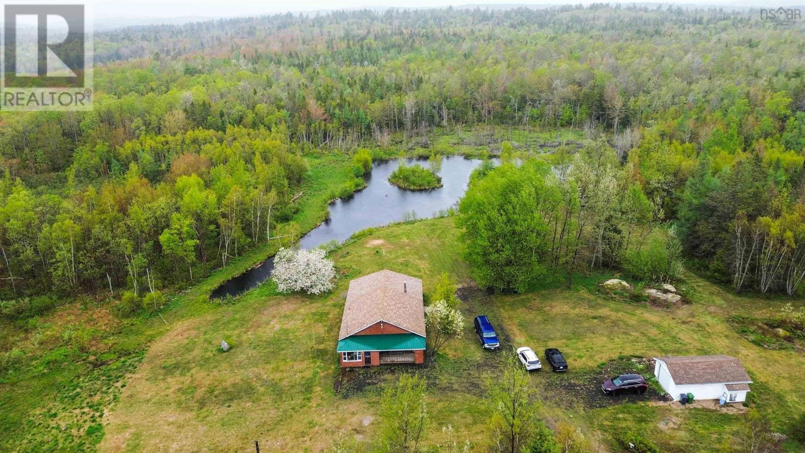 4272 Thorne Road Property Photo 1
