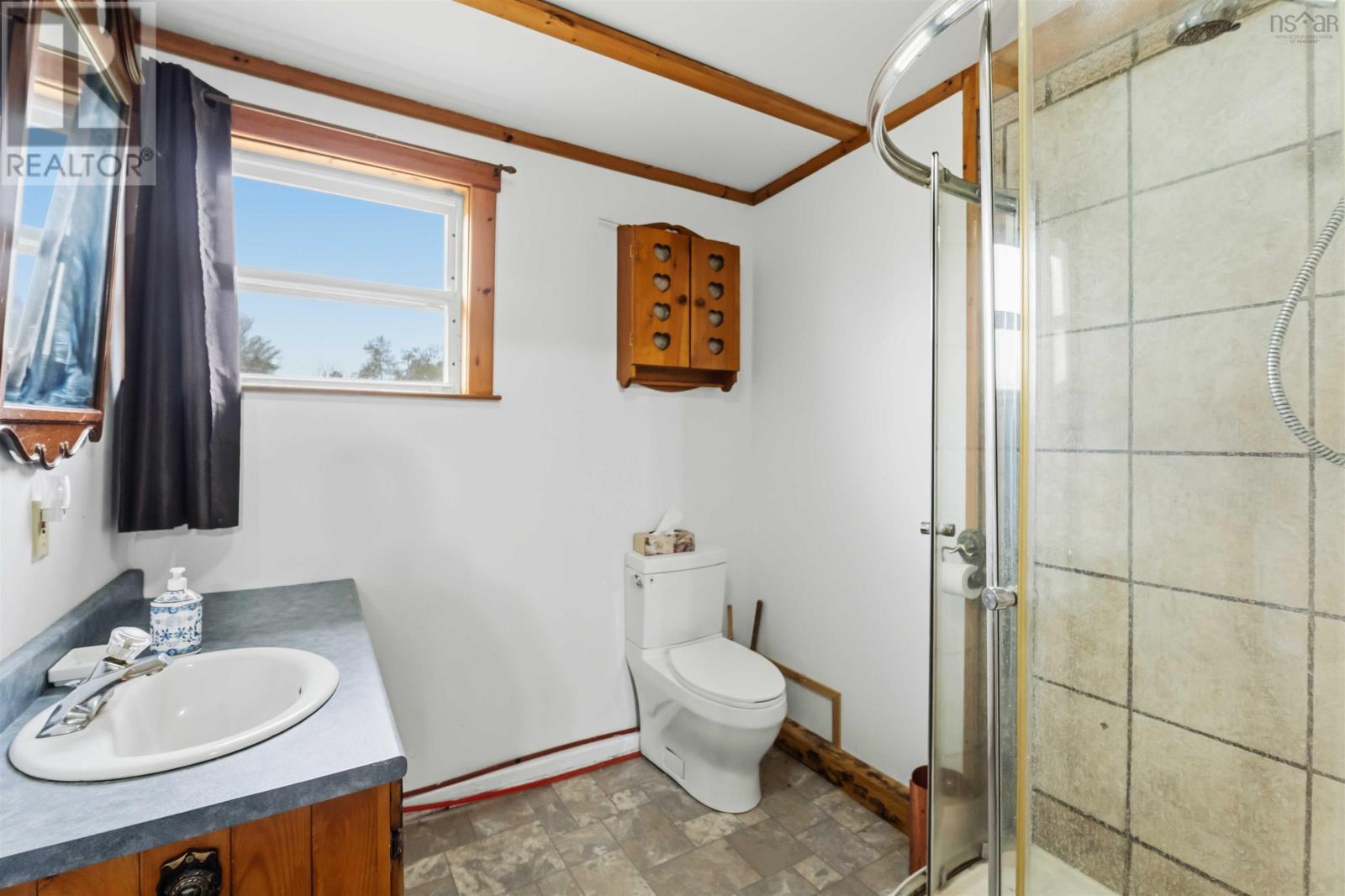 4272 Thorne Road Property Photo 22