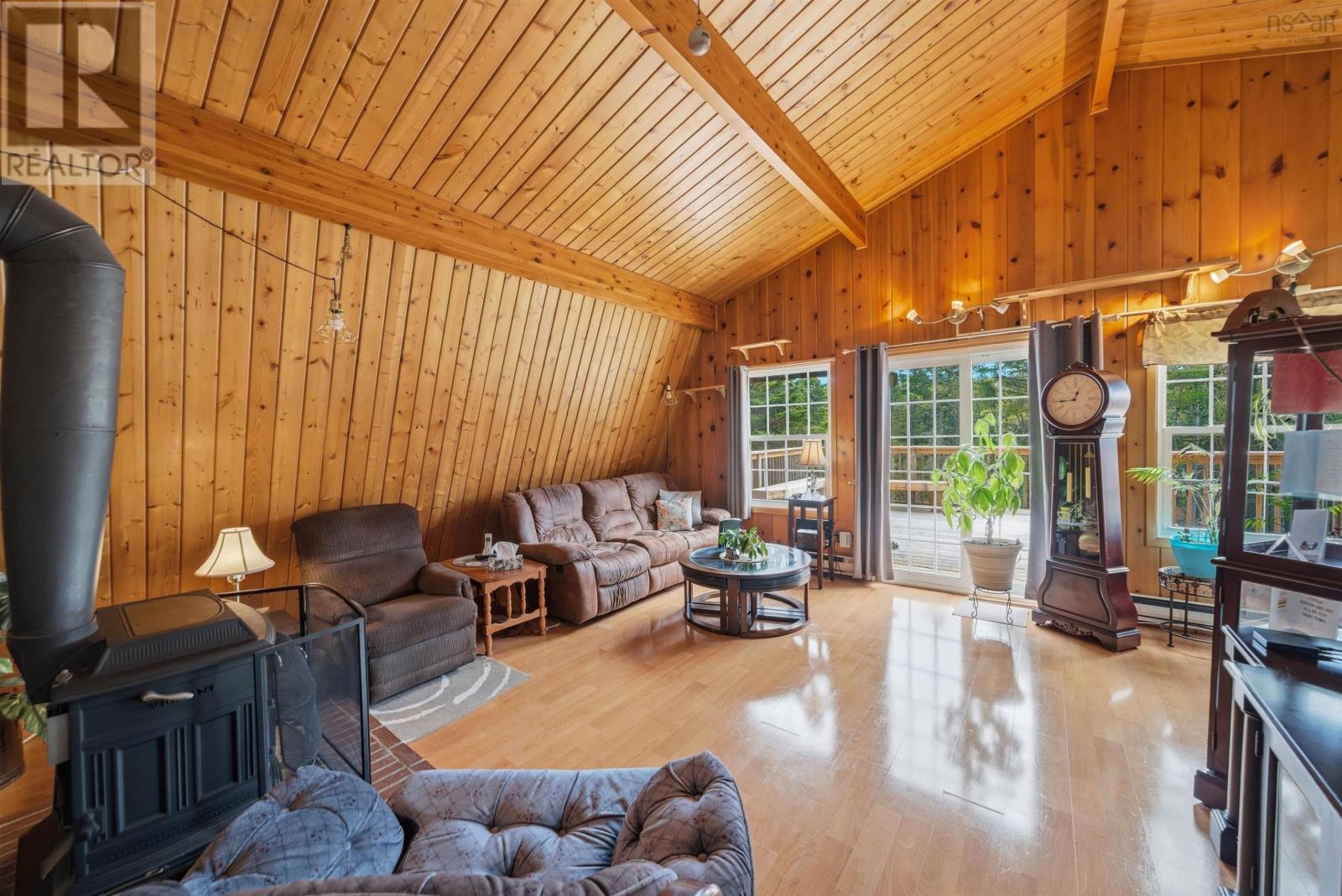 1005 Ketch Harbour Road Property Photo 6