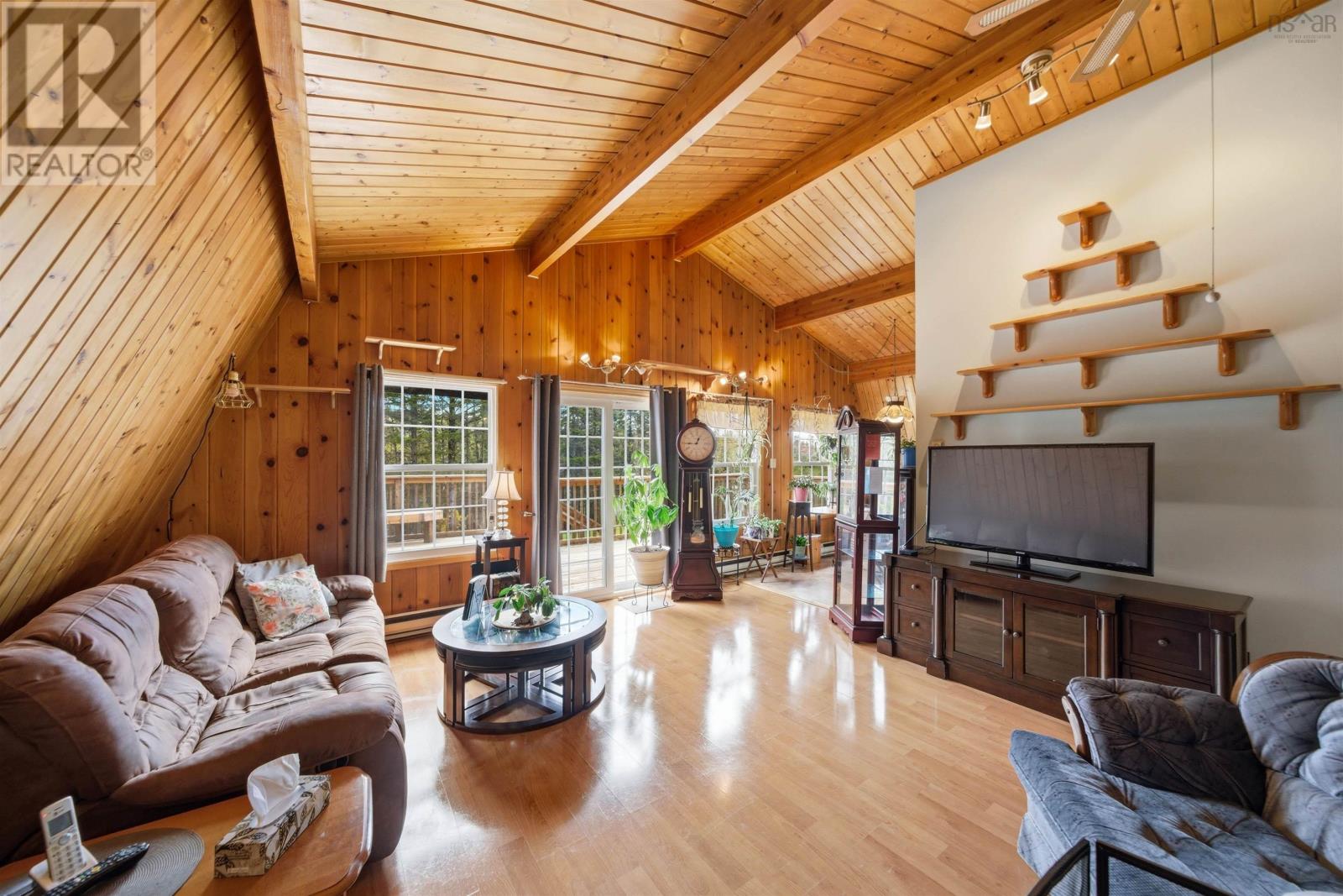 1005 Ketch Harbour Road Property Photo 9