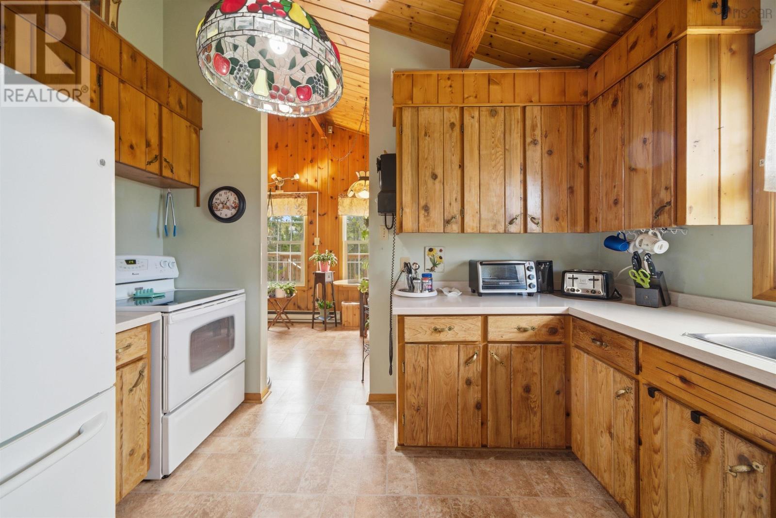 1005 Ketch Harbour Road Property Photo 19