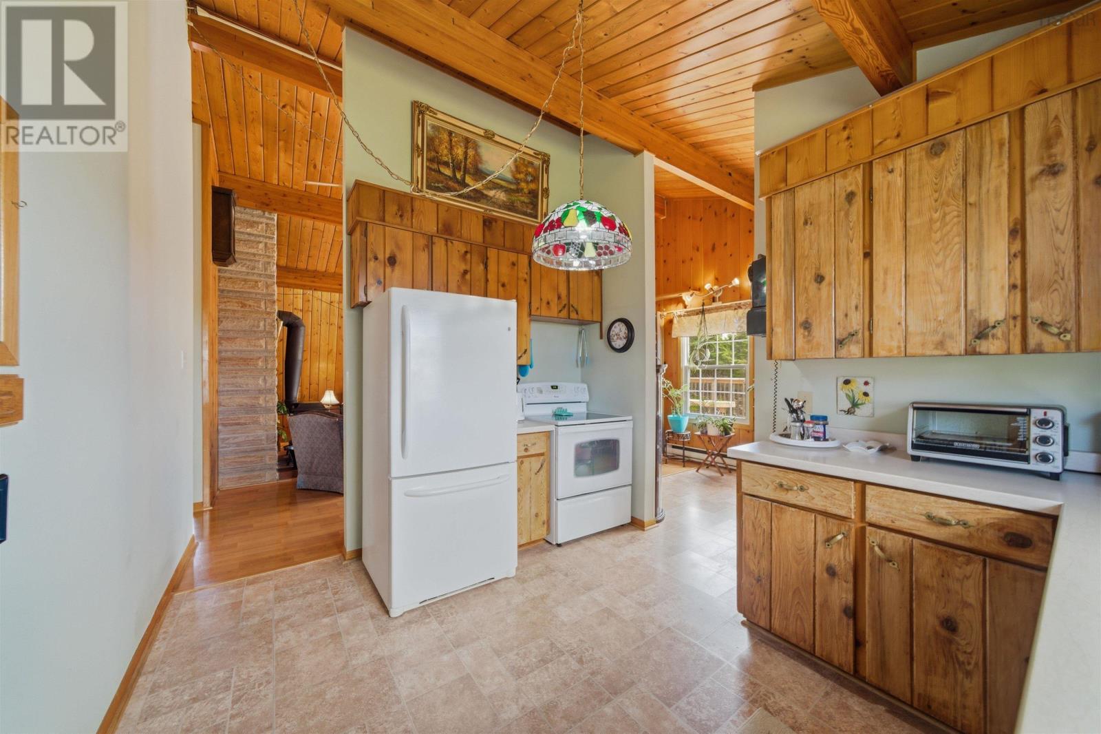1005 Ketch Harbour Road Property Photo 20