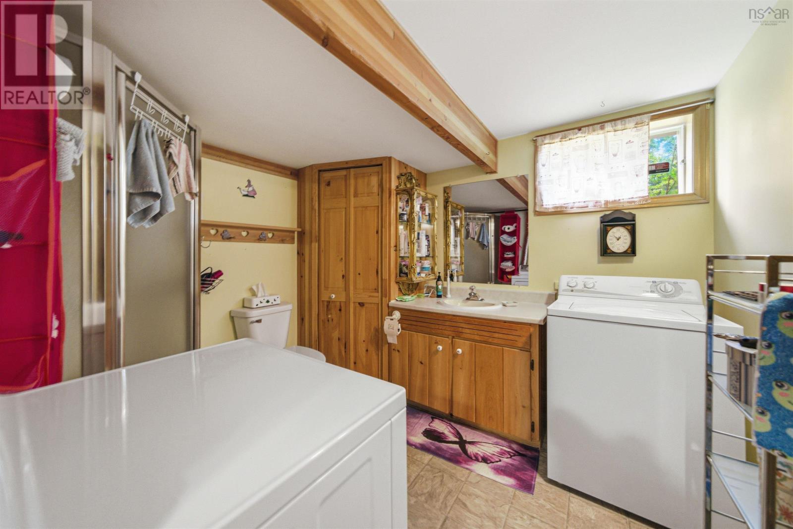 1005 Ketch Harbour Road Property Photo 40