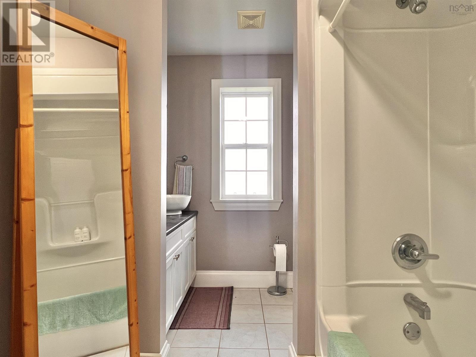 697 Belmont Road Property Photo 30