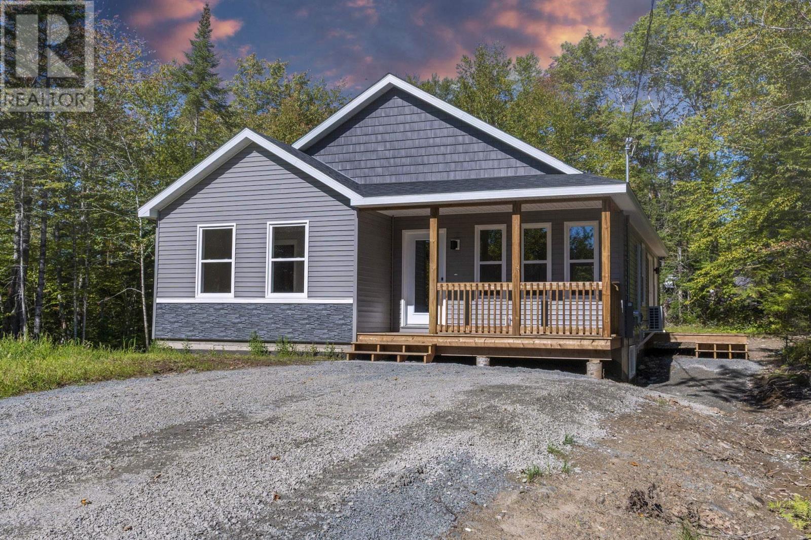 23 Lakecrest Drive
