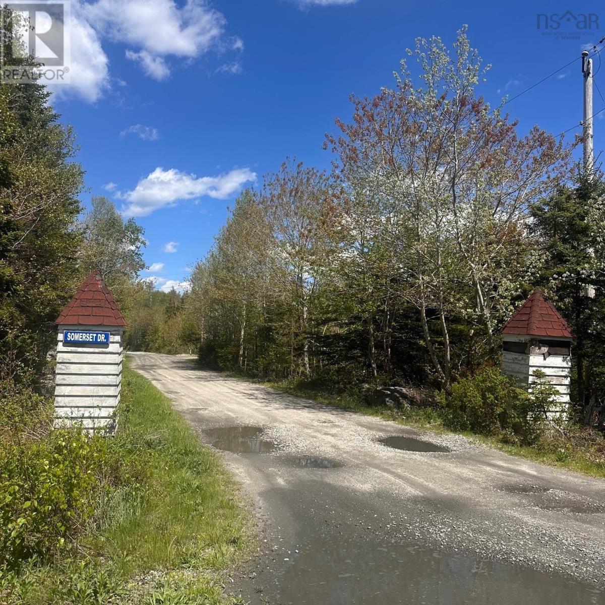Lot 16 Somerset Drive Property Photo 8