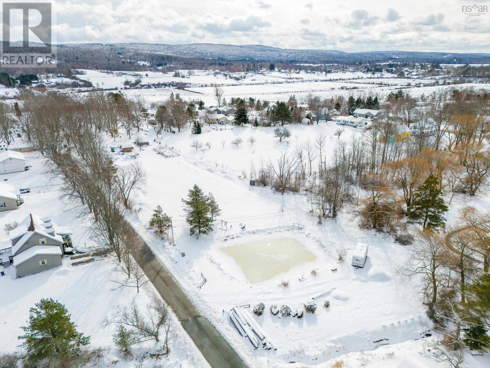 3 Chipman Avenue Property Photo 10