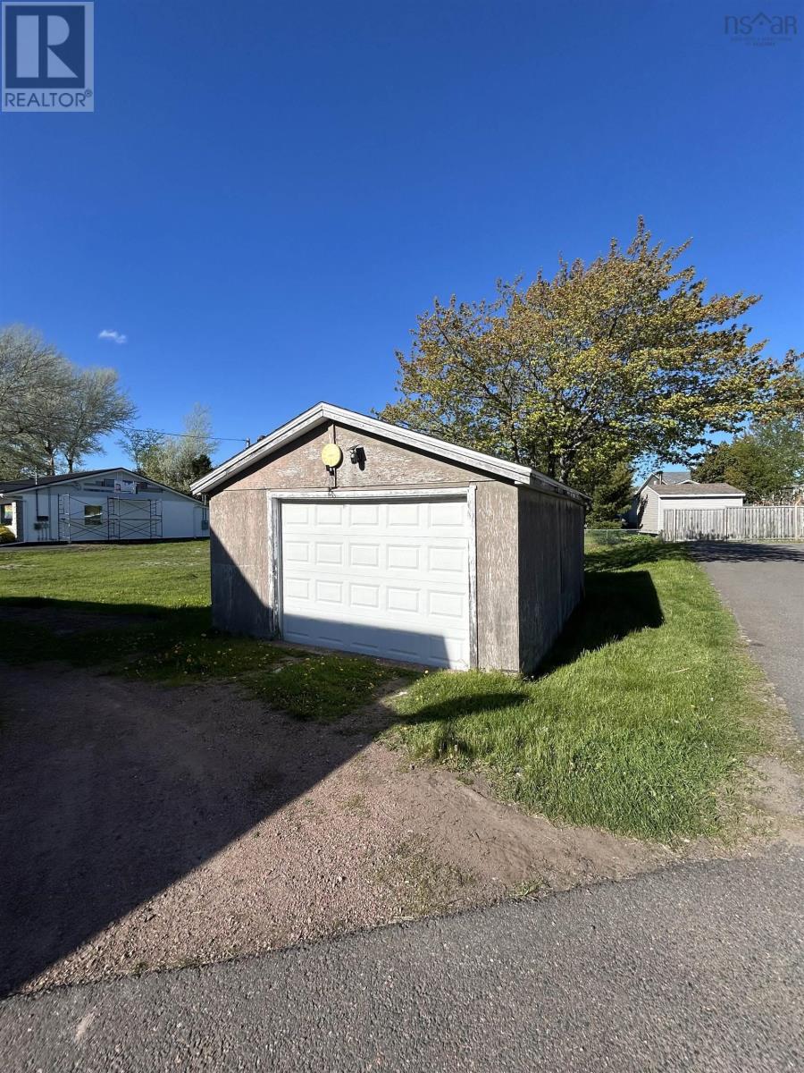 24 South Albion Street Property Photo 4