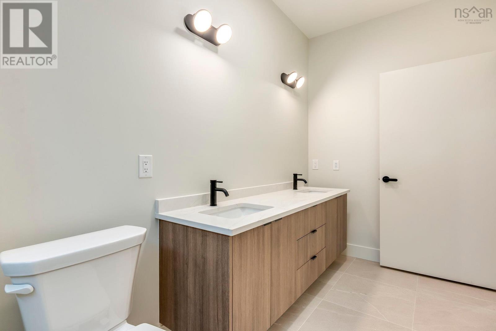 5019 418 Zaffre Drive Property Photo 36
