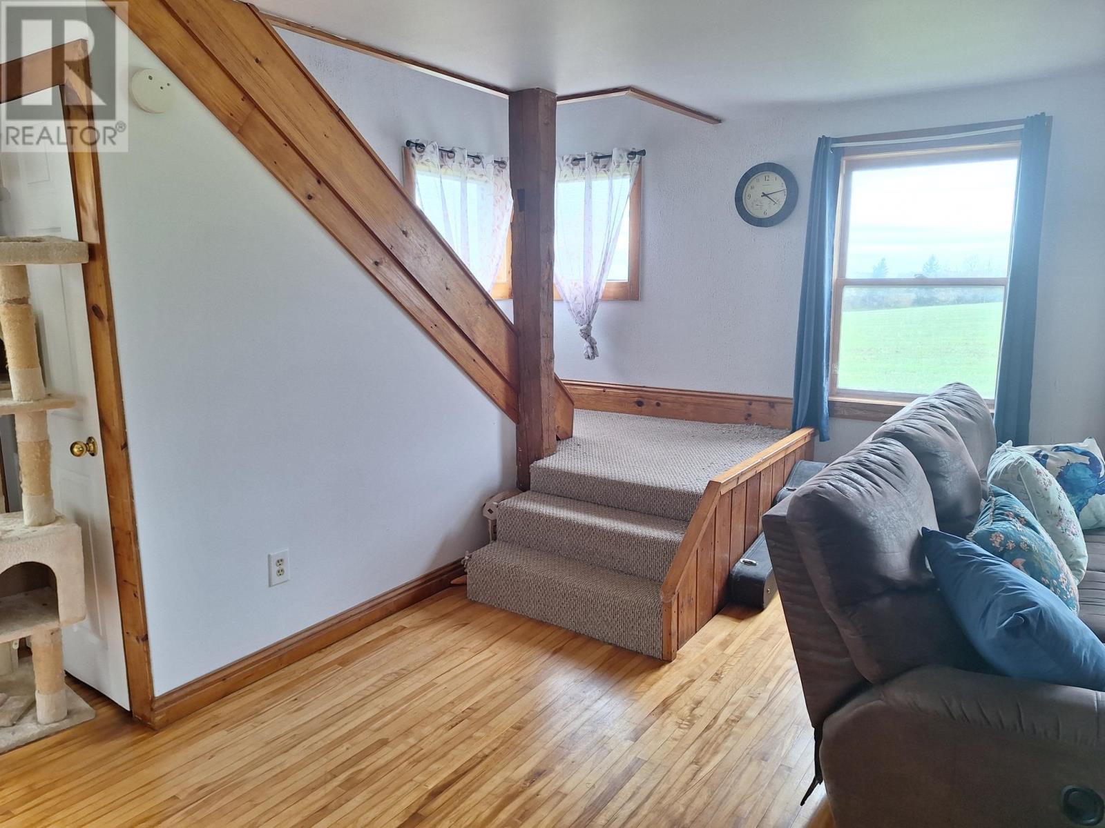 982 Culloden Road Property Photo 13