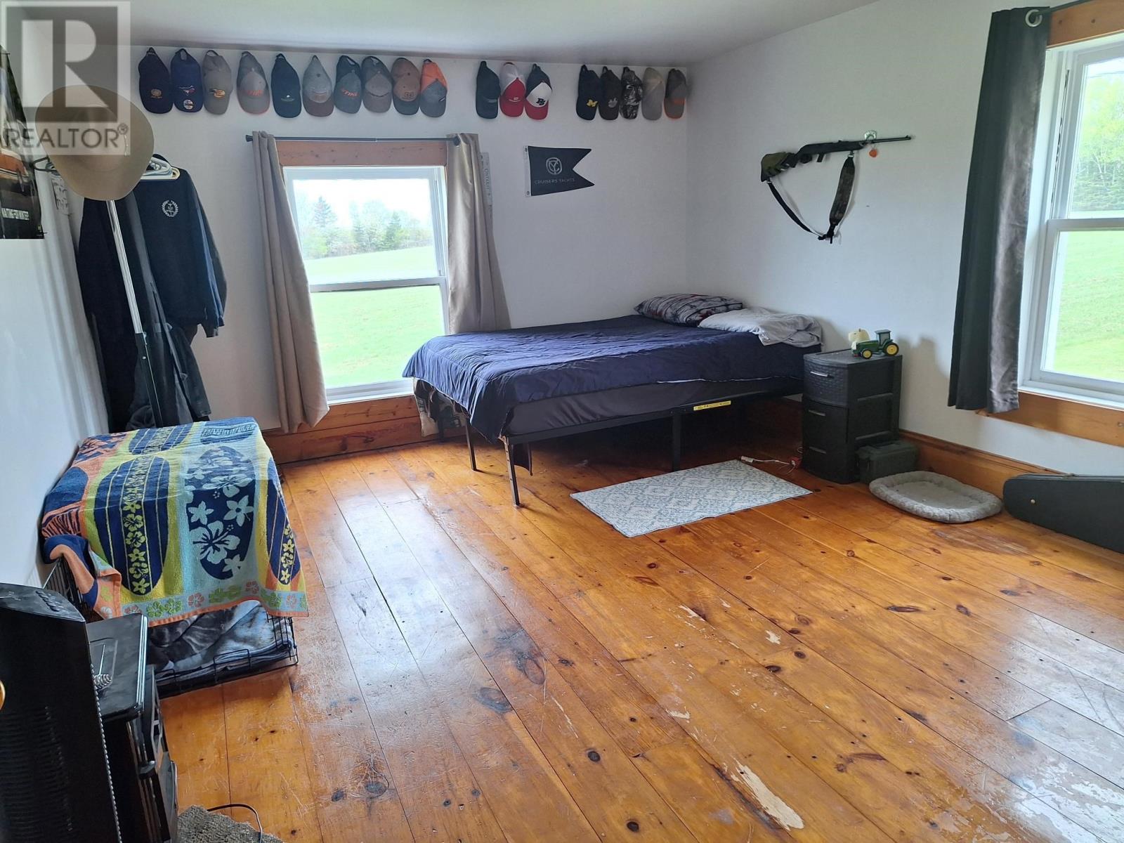 982 Culloden Road Property Photo 24