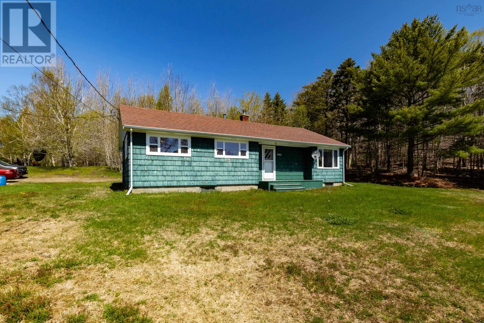 983 Bangor Rd Property Photo 3