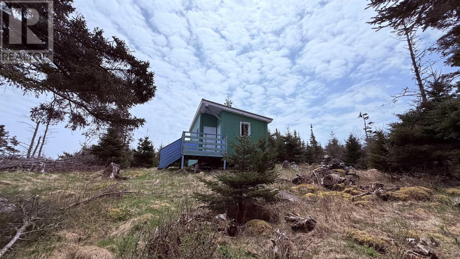 Hartlings Island Property Photo 6