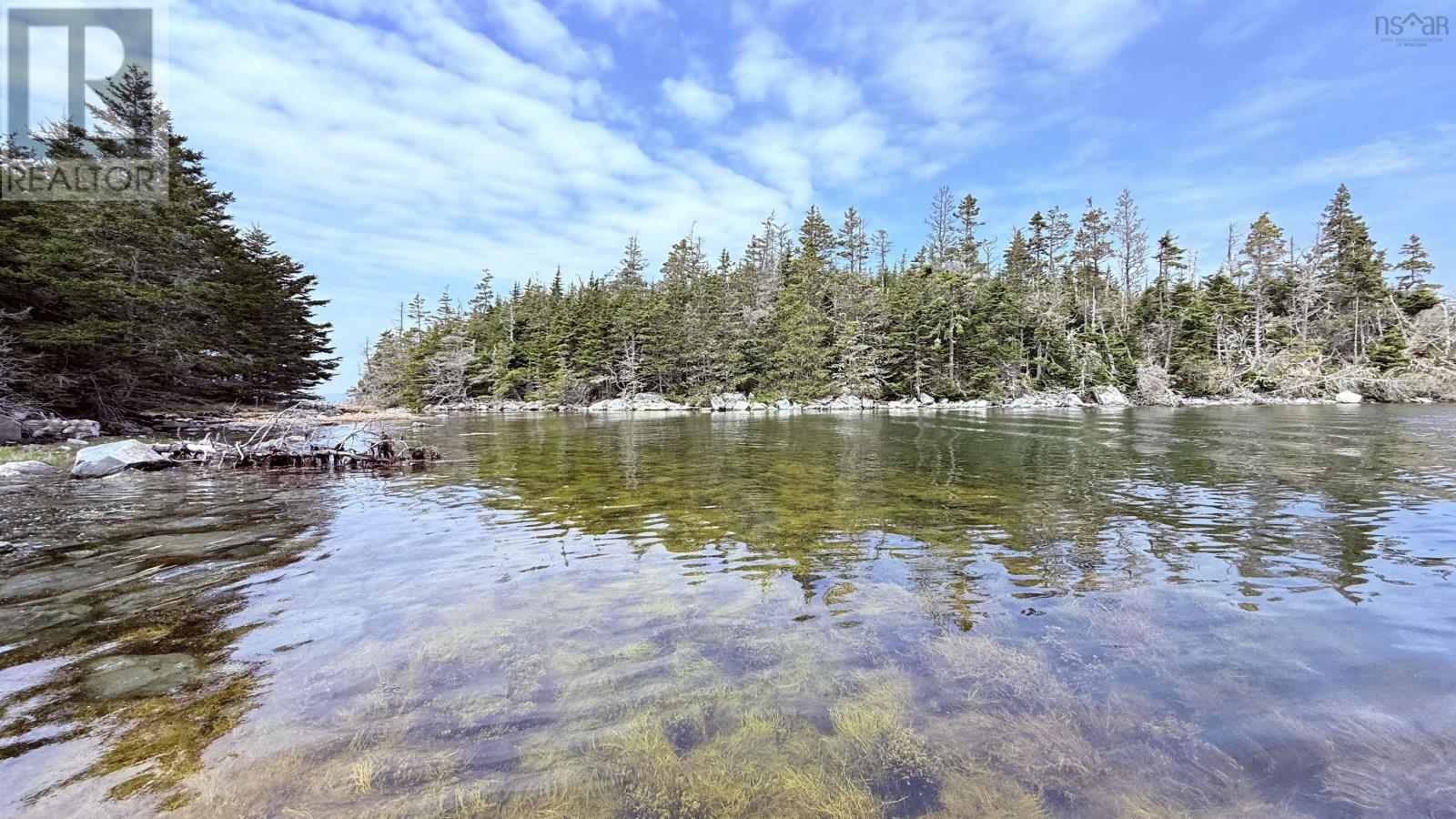 Hartlings Island Property Photo 18