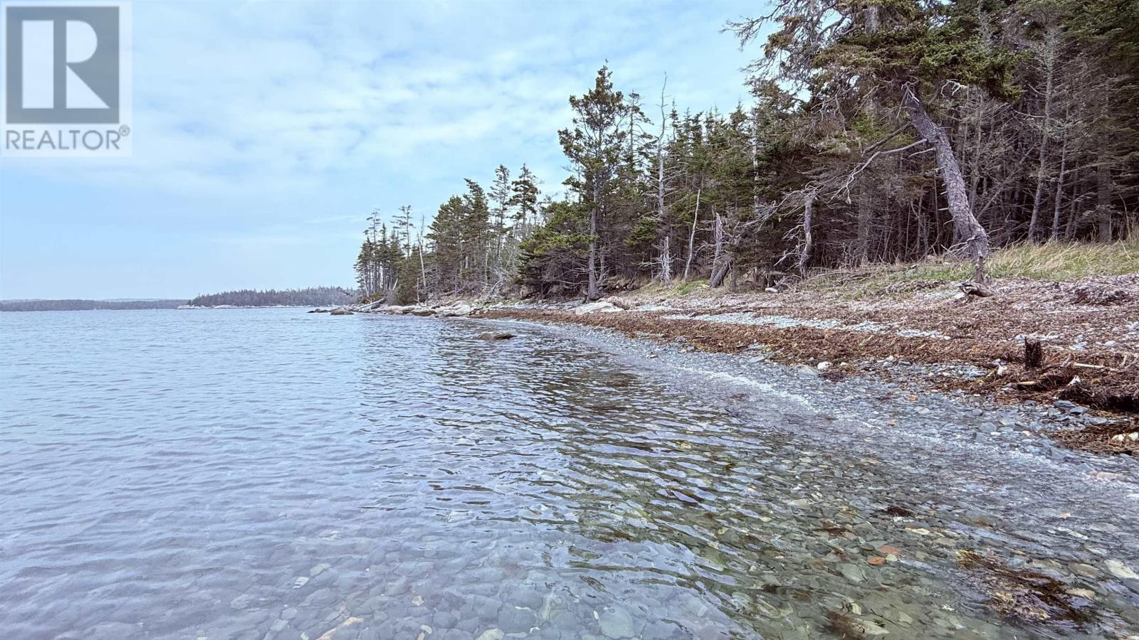 Hartlings Island Property Photo 21