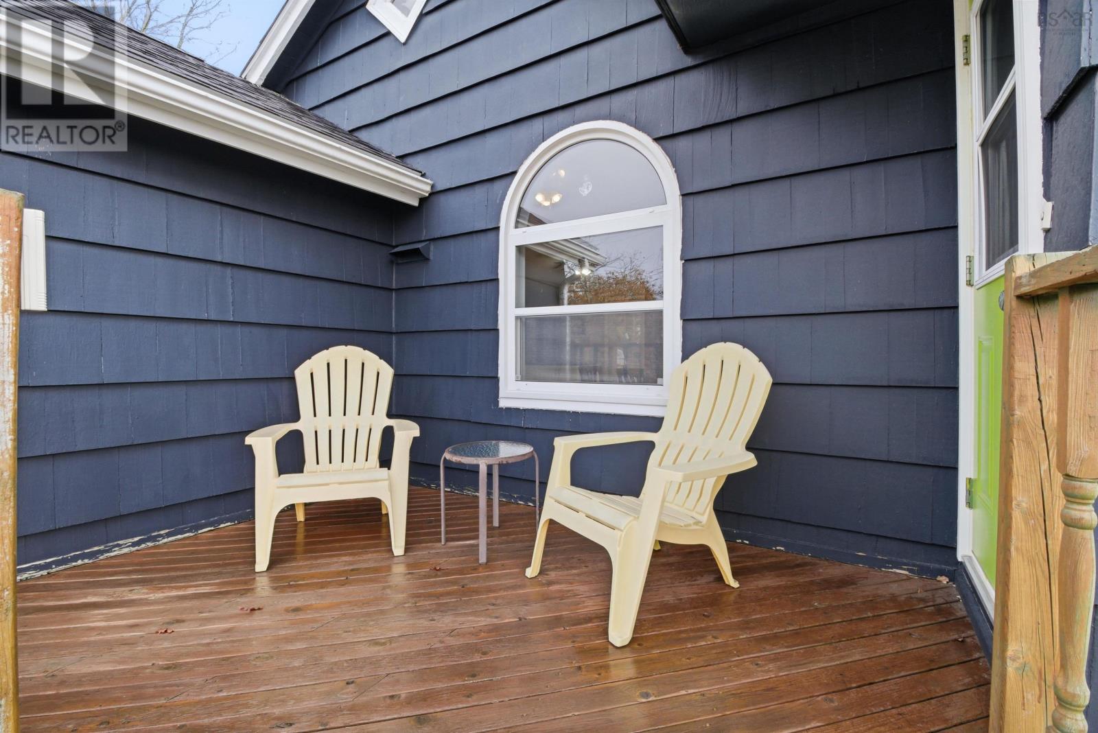 643 Highway 1 Property Photo 3