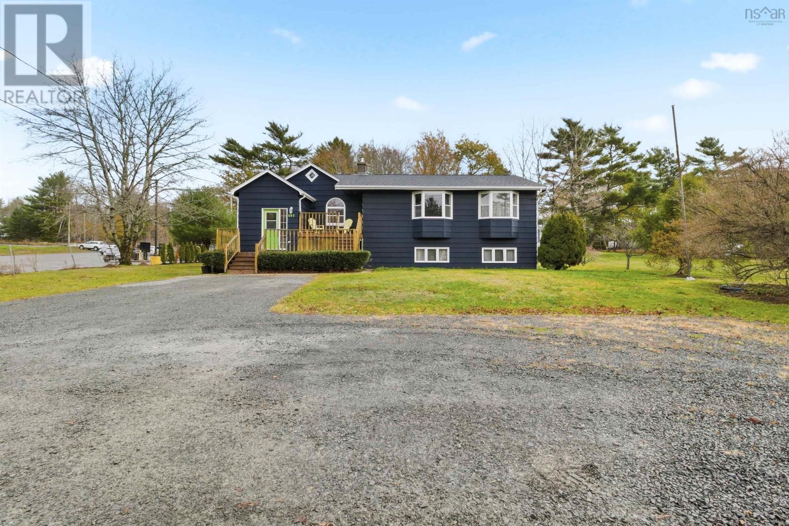 643 Highway 1 Property Photo 6