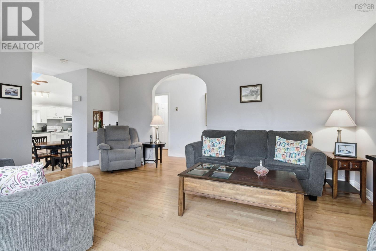 643 Highway 1 Property Photo 19