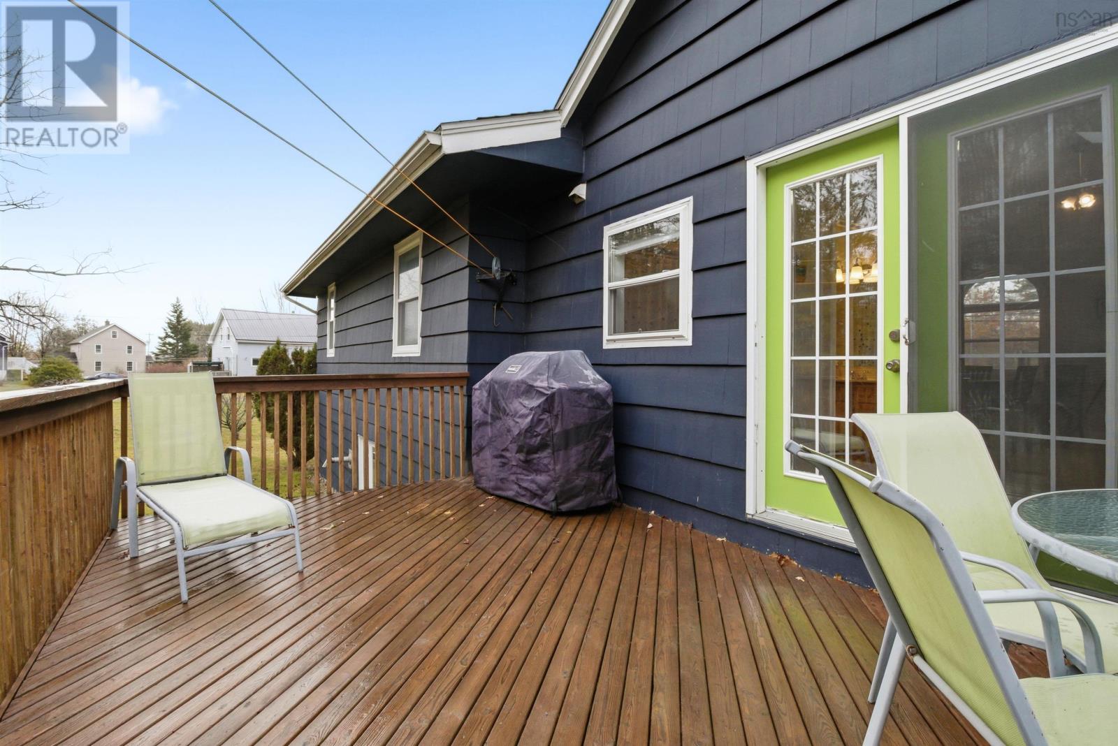 643 Highway 1 Property Photo 31