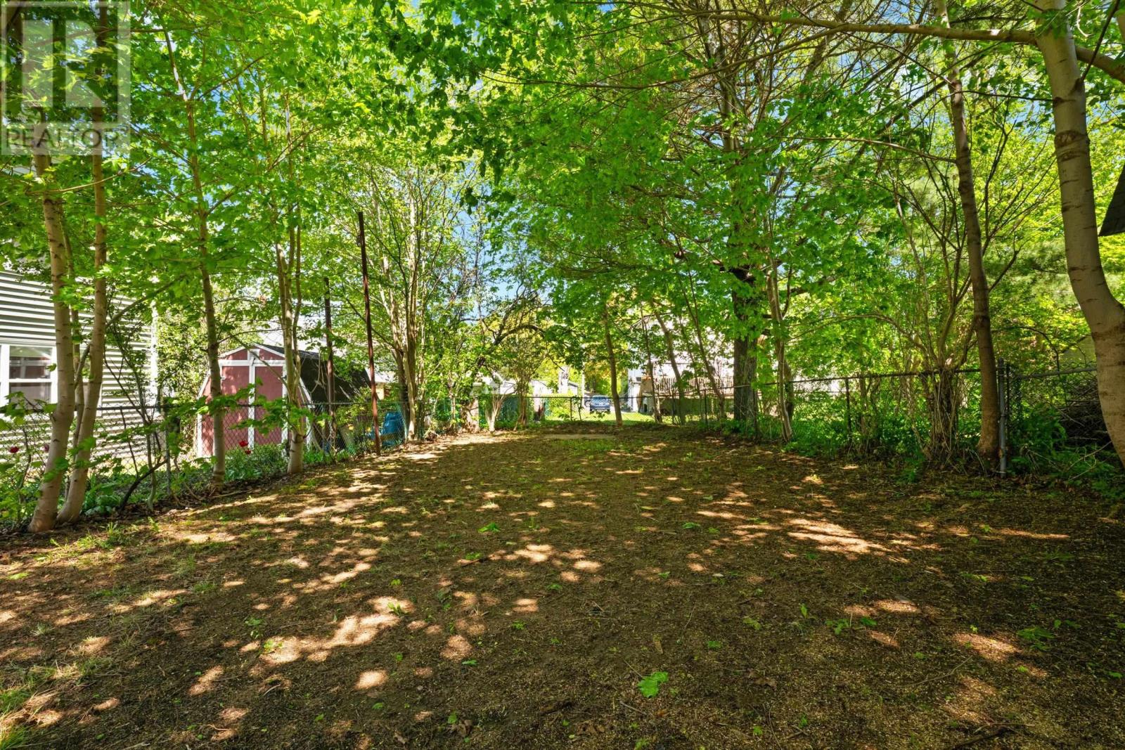 6477 Roslyn Road Property Photo 33