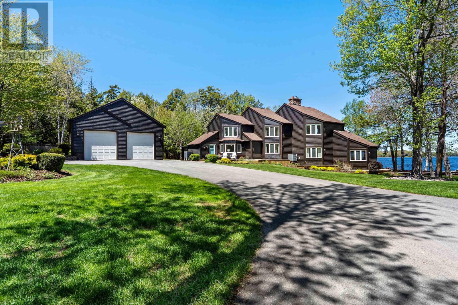 59 Cochrane Point Road